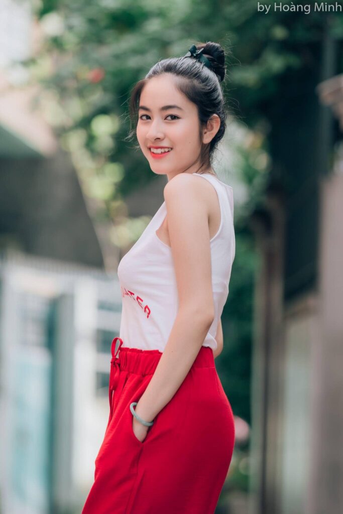 Anh Nam Dep Trai Bí Ẩn Quyến Rũ Và Phong Cách Riêng Biệt