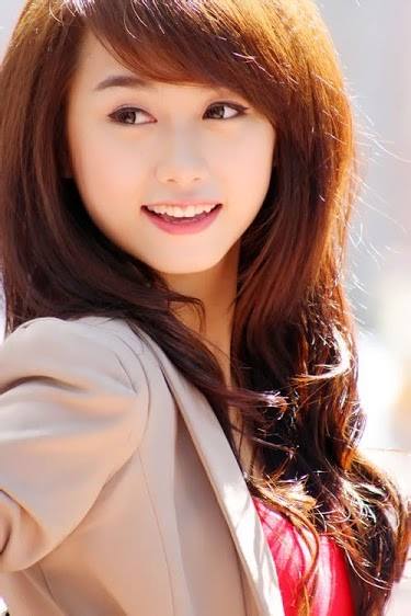 Vẻ Đẹp Vượt Thời Gian Của ‘Gái Xinh Không Mặc Bikini’ Những Phân Tích Về Sức Hút Và Ý Nghĩa Trong Xã Hội Hiện Đại