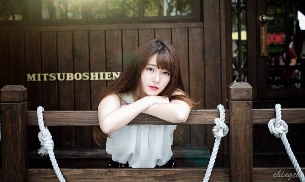 Hình Ảnh Bé Trai Bé Gái Dễ Thương Bộ Sưu Tập Sắc Nét Của Những Nàng Hot Girl Đầy Quyến Rũ