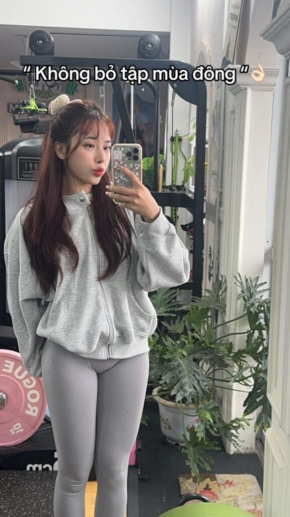 Những Hình Ảnh Cô Gái Ngầu Những Góc Nhìn Đa Chiều Về Vẻ Đẹp Học Trò Và Trách Nhiệm Xã Hội