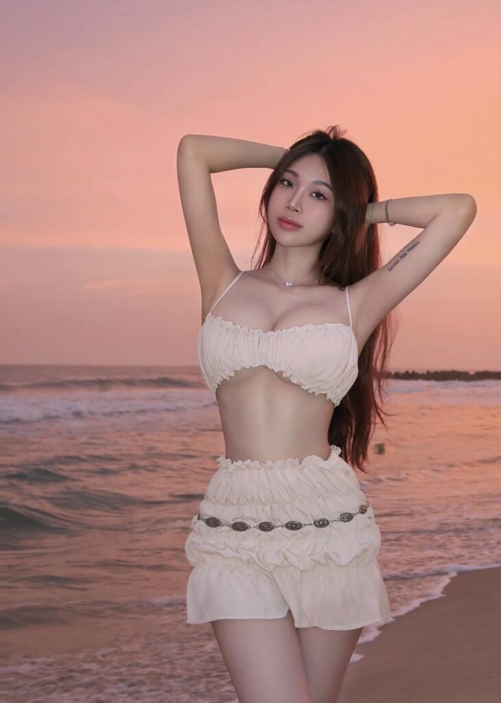Anh Gai Dep Mac Bikini Biểu Tượng Của Vẻ Đẹp Tinh Khôi Và Phong Cách Thanh Lịch Trong Thời Trang Hiện Đại